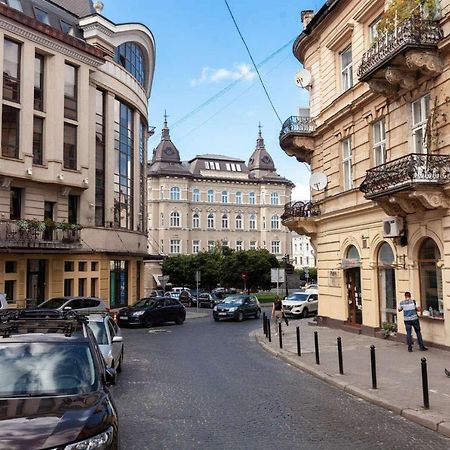 Lovely Apartment On Drahomanova Street ลวีฟ ภายนอก รูปภาพ