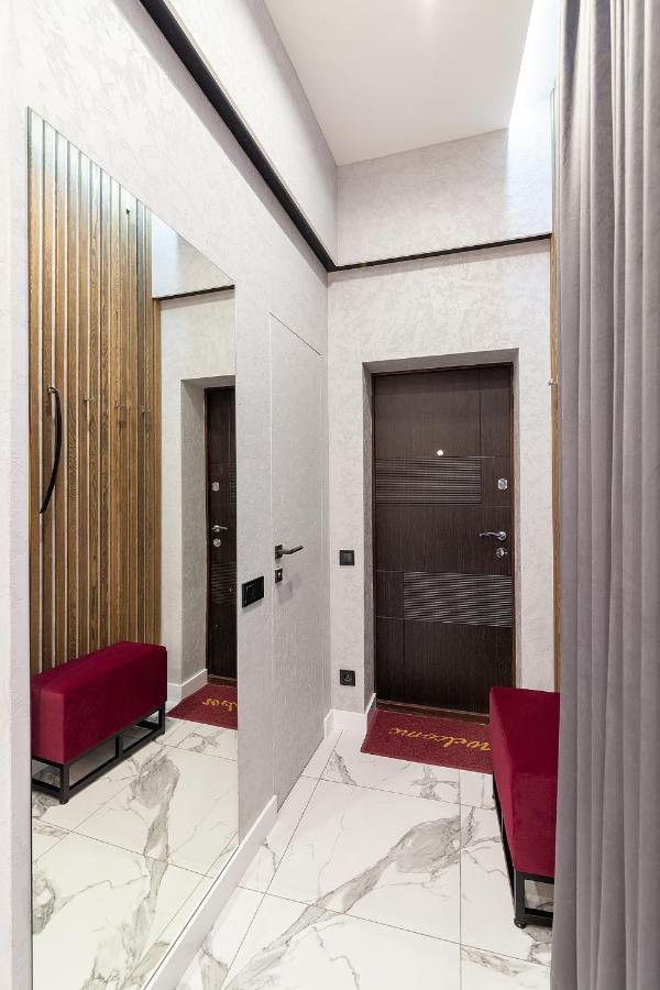 Lovely Apartment On Drahomanova Street ลวีฟ ภายนอก รูปภาพ